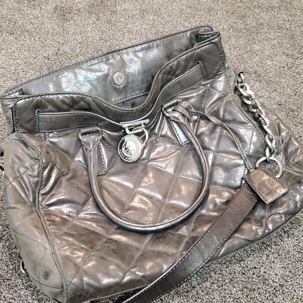 Michael Kors Hamilton Large Tote  Gunmetal  Quilted Leather bag - Picture 12 of 13